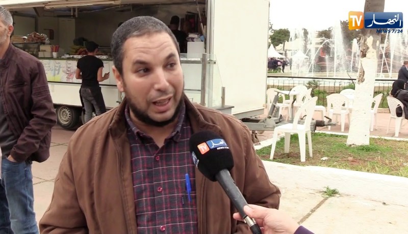 سيلا 2018: الشاورما و السيلفي ..يغيران ملامح صالون الكتاب