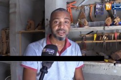 ورقلة : لزهر حرفي يحول الكرناف لتحف فنية مميزة