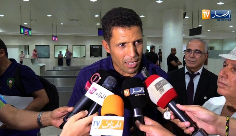 المنتخب المغربي المحلي يحل بالجزائر إستعدادا لمواجهة الخضر