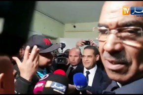 بدوي يزور الجرحى بالمستشفى عقب أعمال الشغب بعد المسيرة السليمة