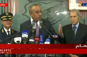 القبة : ندوة صحفية لوزير الداخلية  على هامش تسليم أولى رخص السياقة البيومترية