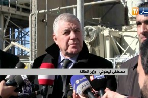 المدية: وزير الطاقة مصطفى قيطوني في زيارة عمل وتفقد