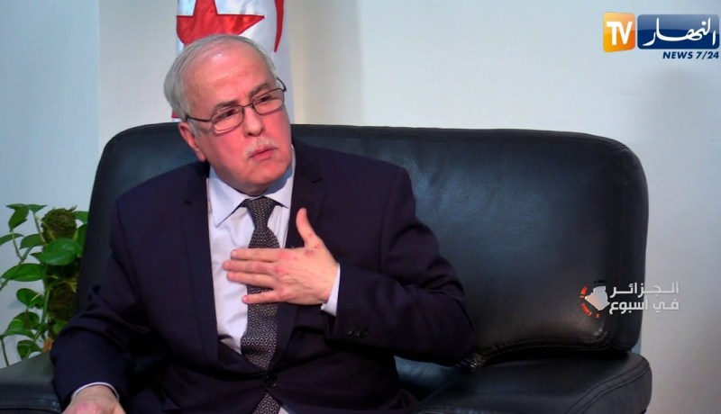 كريم يونس: سنقدم تقريرا سنويا لرئيس الجمهورية حول المسائل المطروحة من المواطنين