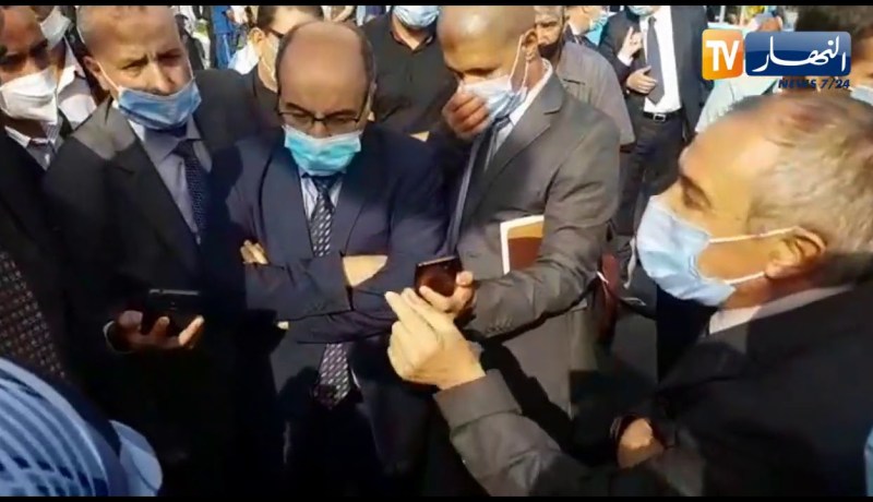 نائب عن البرلمان تطرح إنشغال تذبذب التزويد بالمياه بمدينة الشلف في فصل الصيف و وزير الموارد المائية