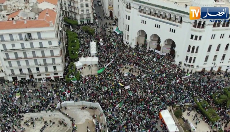 شاهد..صور من السماء توضّح حجم المسيرة السلمية بالعاصمة