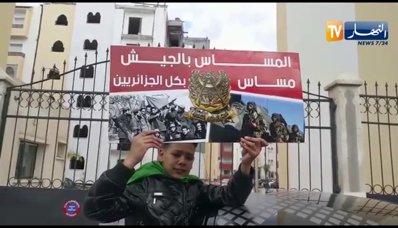 البليدة/ الجمعة السابعة من الحراك الشعبي بشعار “المساس بالجيش..مساس بكل الجزائريين”