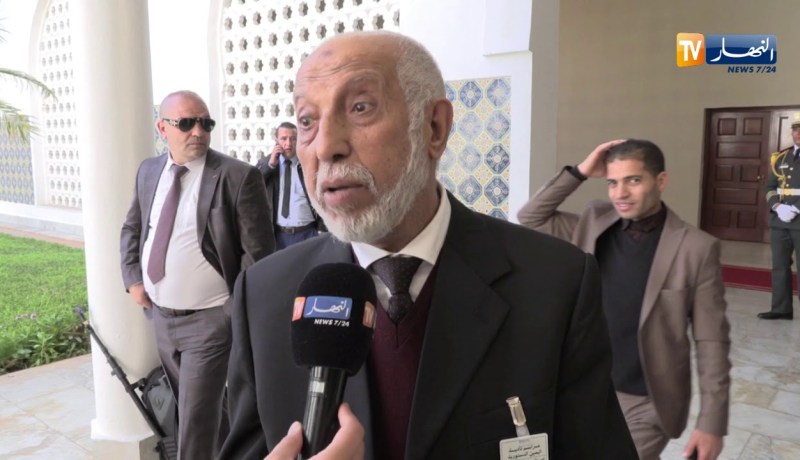 بلخادم: “الأفلان في وضع سيء..واللوم يعود على بعض القياديين له”