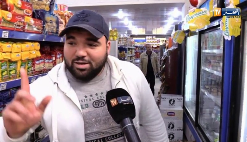 توصيل المواد الغذائية للمنازل..الوجه الآخر للمبادرات الإنسانية