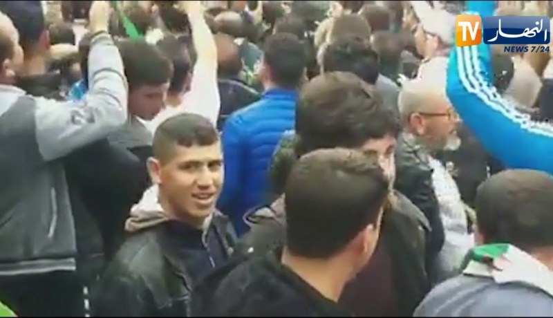 “سعيد سعدي” يتعرّض للطرد بالعاصمة ..” ديڤاج ..ديڤاج !! “