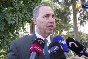 ميهوبي يعد المرأة الماكثة في البيت بإعانات