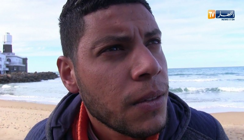 “رضا”.. شاب يتشبث بأمل معرفة ورؤية والديه الحقيقين بعين تموشنت