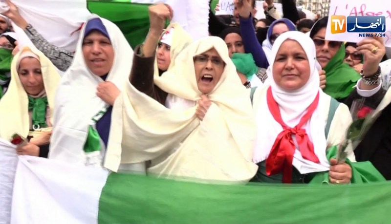 ثقافة: بالزرنة والحايك … جزائريات يدخلن التاريخ في يومهن العالمي