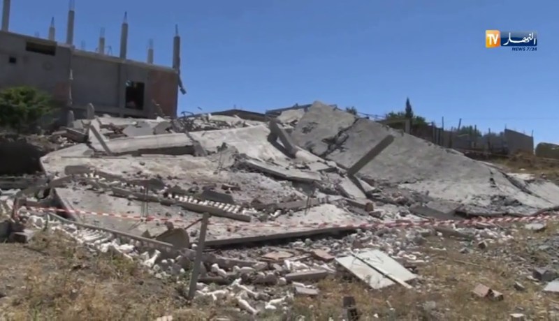 ميلة : 100 سكن إجتماعي إضافي وإعانات مالية للمتضررين من الزلزال