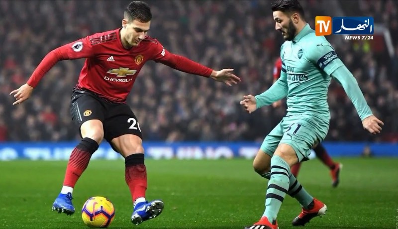 قمة مانشستر يونايتد وأرسنال تنتهي بالتعادل هدفين في كل شبكة