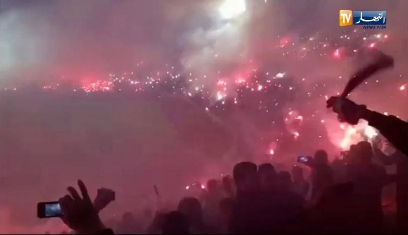 عنابة.. احتفالات نارية بمناسبة الصعود للرابطة المحترفة الثانية