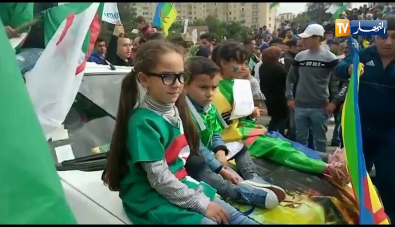تيزي وزو/ مسيرات سلمية للجمعة السابعة من الحراك بشعار..”أولاش السمح..أولاش”
