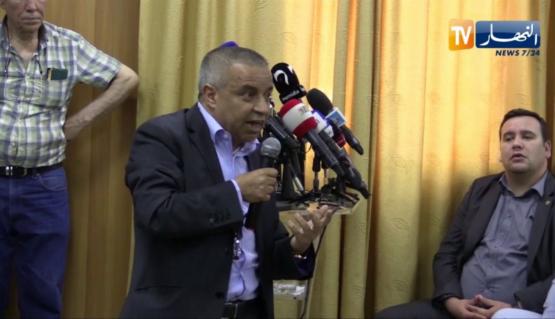 مناظل في الأفلان: نحن ملتزمون بمبادئ وقرارات الحزب وعلى بوشارب الإلتزام بذلك أيضا