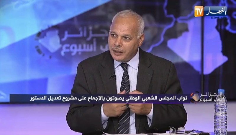 أحمد الدان: لجنة تعديل الدستور كان بإمكانها تقديم دستور أكثر توافقية بدون قصور