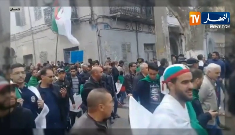 تواصل الحراك الشعبي للجمعة الشابعة على التوالي بمختلف ولايات الوطن