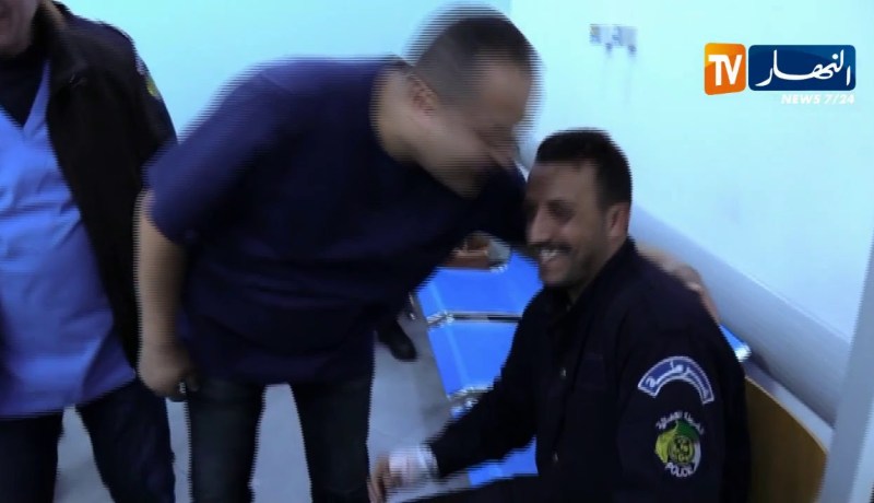 داخلية: بدوي يتفقد حالة المصابين من الشرطة بالمستشفى المركزي للأمن الوطني