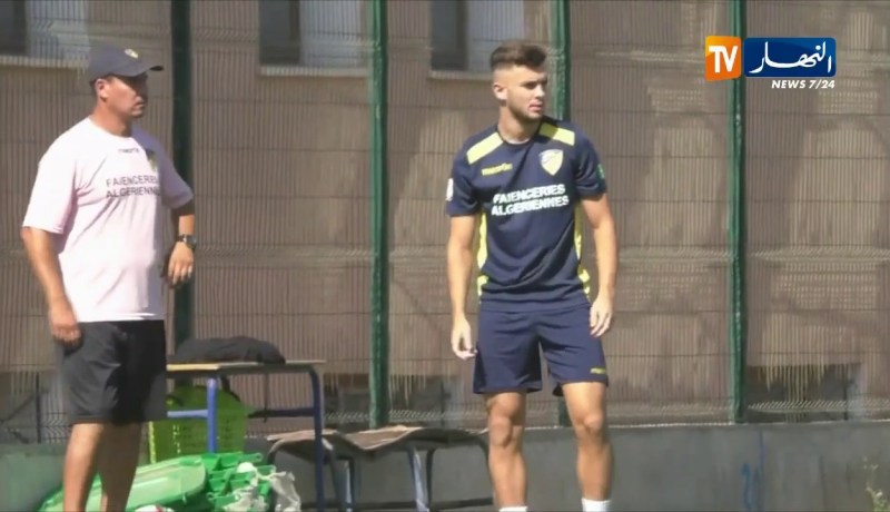 الترجي التونسي يؤكد إهتمامه بضم لاعب بارادو طيب مزياني