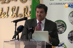 أستاذ العلوم السياسية: “قوة تغيير وإصلاح الواقع الإجتماعي تكمن في قوة التكنولوجيا”