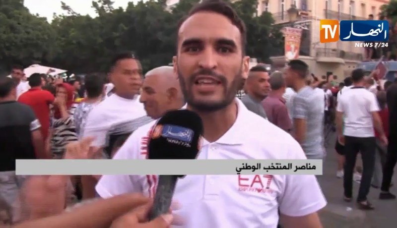 مدينة عنابة تعيش ليلة بيضاء و جماهير الخضر يحتلفون مطولا بالتأهل