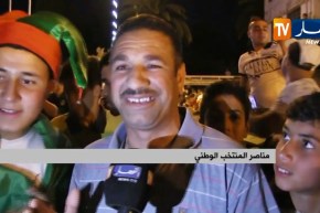 جماهير الخضر في قسنطينة تحتفل مطولا بفوز المنتخب الوطني ضد كوت ديفوار