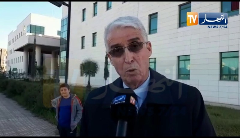 محمد تقية مير سابق :  ربي يرحمو عزالدين كان رمز من رموز الفن في الشلف