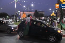 جماهير المنتخب الوطني تصنع أجواء رائعة في ولاية البليدة إحتفالا بفوز الخضر