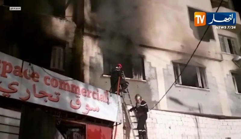 تيزي وزو/ نشوب حريق مهول بالمركز التجاري بحي عميود بالمدينة الجديدة