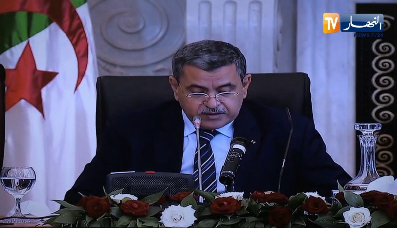 جراد : مشروع تعديل الدستور استجابة لتطلعات الشعب الجزائري في بناء دولة ديمقراطية حقيقية