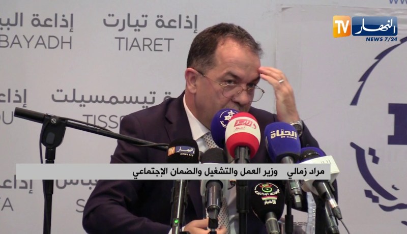 وزير العمل: لم نحدد بعد قائمة المهن الشاقة وسننصب لجنة خاصة لتحديد معايير إختيار هذا المهن