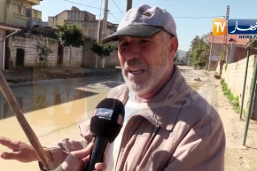 شاهد عمي مصطفى يصطاد الحوت في أحياء خميس خشنة