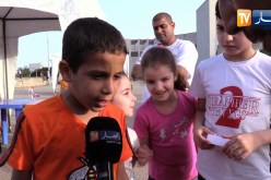الطفل معتز يبدع في إلقاء قصيدة ثورية رائعة