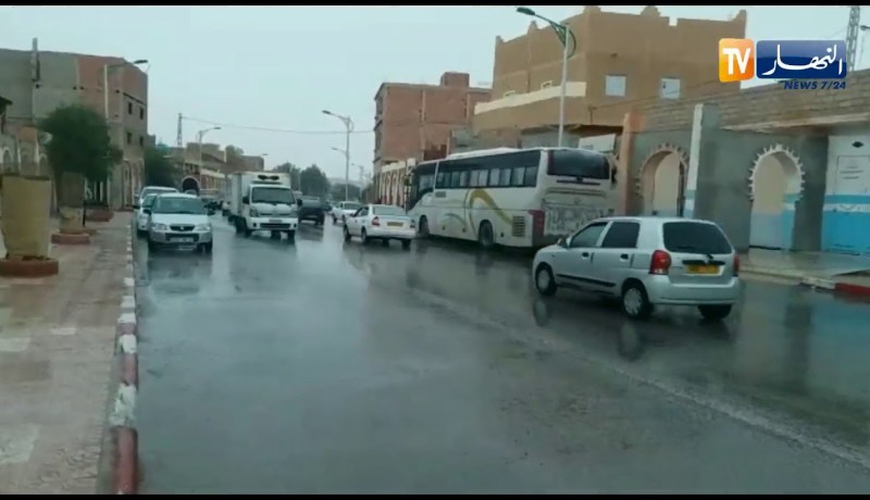 أمطار غزيرة بتمنراست في عزّ الصيف