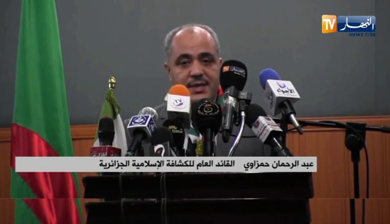 سيدي بلعباس: القائد العام للكشافة الإسلامية الجزائرية يلتقي بالمجتمع المدني و الشباب