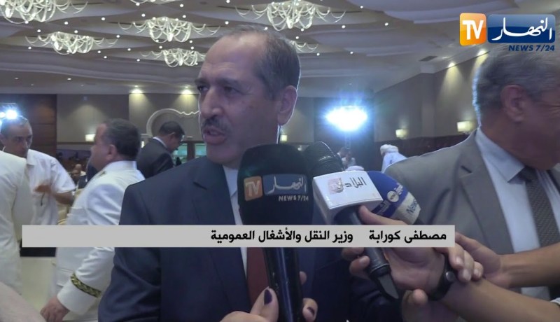 شاهد.. وزير النقل يردّ على قضية الموظفة في المطار !!