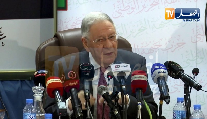 ولد عباس.. “الرئيس راح 5 أيام داوى ورجع خير ملي كان”