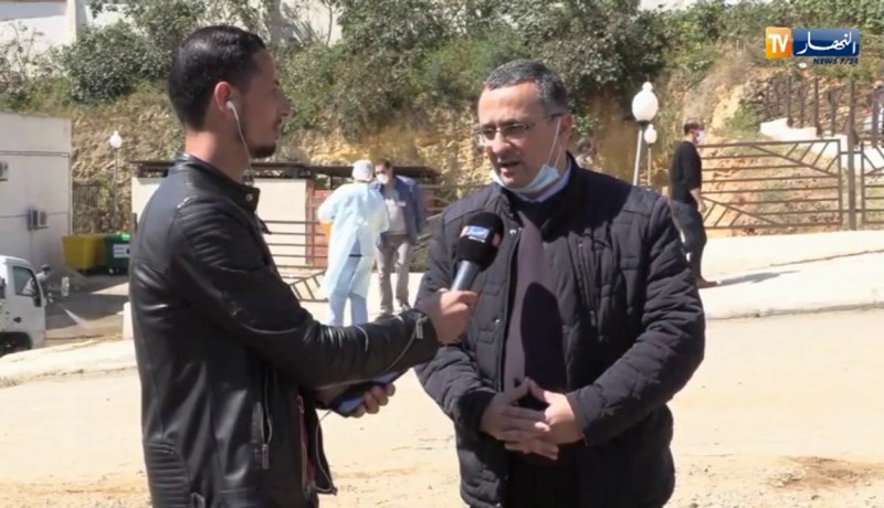 مستشفى “بني مسوس”.. توزيع مساعدات طبية ولوازم الوقاية ضد فيروس “كورونا”