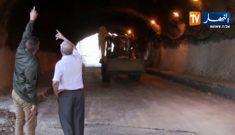 بجاية: إنهيار صخري بنفق أوقاس بالطريق الوطني رقم 9