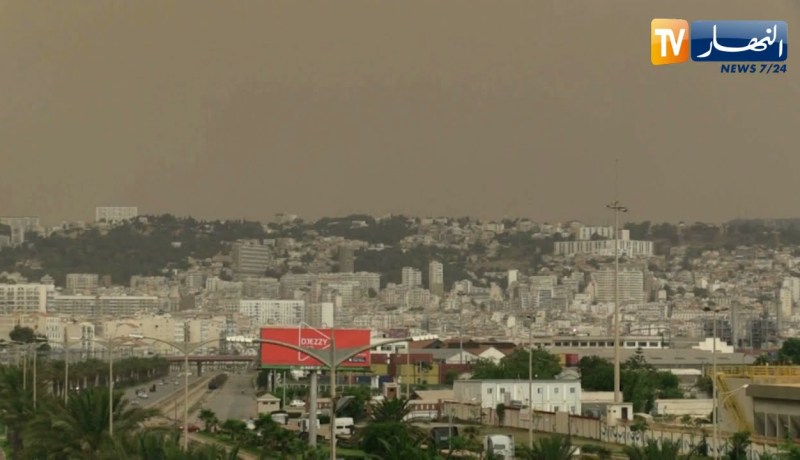 إستمرار تصاعد الرمال من الجنوب نحو الشمال لغاية يوم الأحد