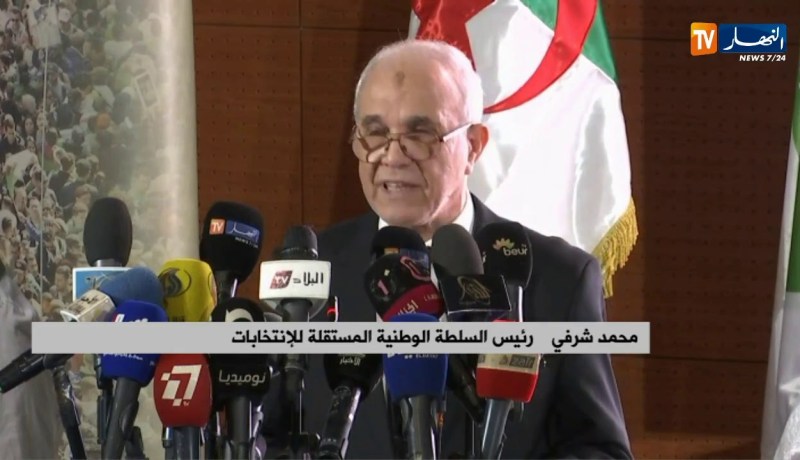 رئاسيات 2019/ المترشحون يوقعون على ميثاق أخلاقيات الممارسات الإنتخابية