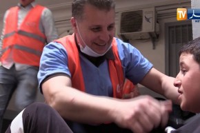 حراك شعبي: أطباء ومسعفين متطوعين وسط المسيرات