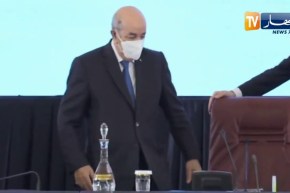 دخول رئيس الجمهورية “عبد المجيد تبون” لقاعة المؤتمرات بقصر الأمم