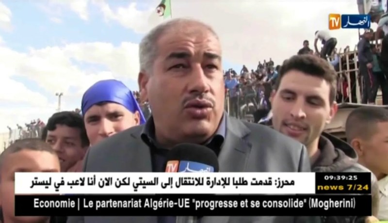 نجم مقرة يحتفل بالصعود إلى المحترف الثاني