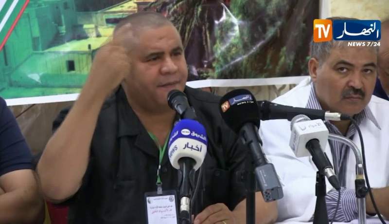 الأغواط/ “سليمان سعداوي” يعقد لقاء تكميليلا لحلحلة الأزمة السياسية