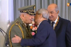 العربي شريف: “قايد صالح قدم للجزائر جيشا يقتدى به..ووفى بوعده للشعب بإيصال البلاد إلى بر الأمان”