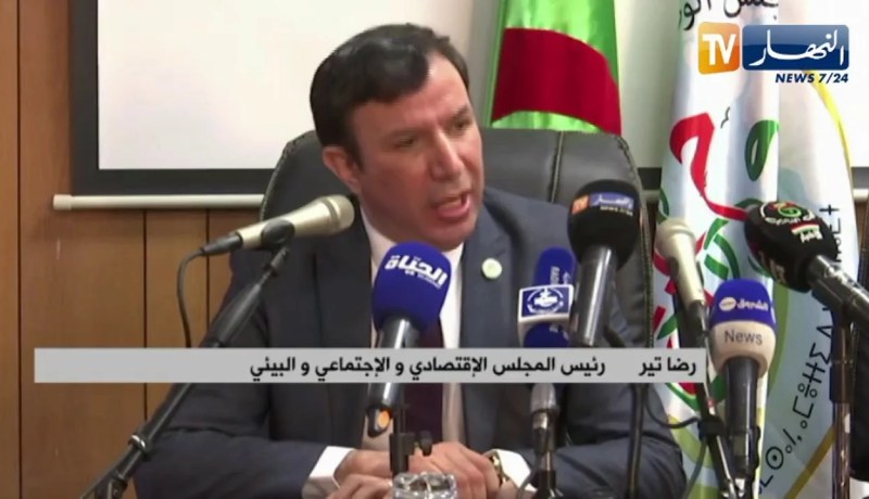 رضا تير: على الحكومة تجديد الوظيف العمومي لتكييفه مع الظرف الحالي