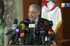 بن فليس: ميثاق أخلاقيات الممارسة الإنتخابية عمل تاريخي للدولة الجزائرية والأمة الجزائرية